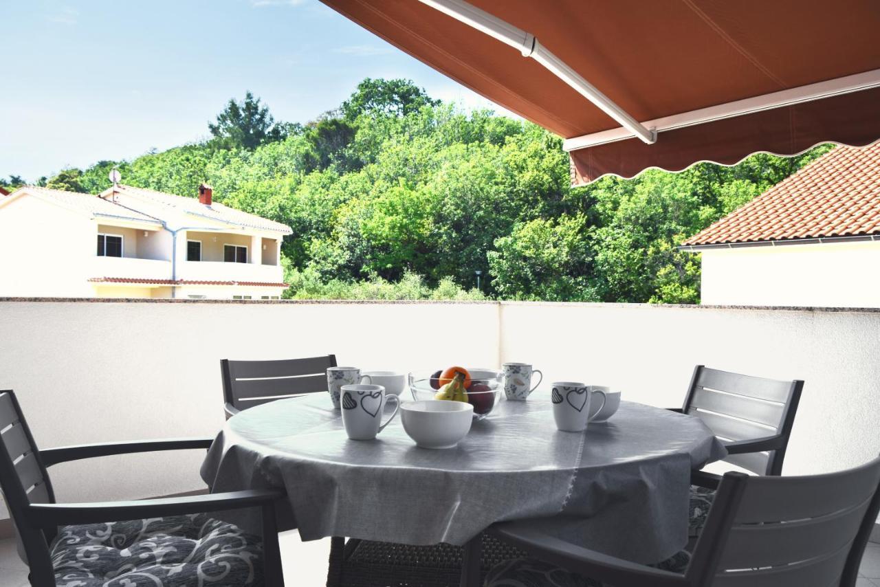 Rab Apartments Aurora Rab Town Luaran gambar