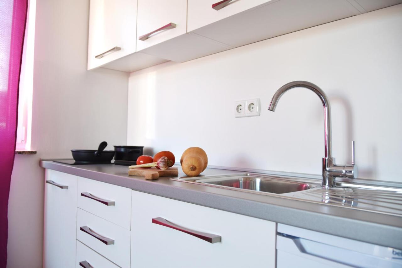 Rab Apartments Aurora Rab Town Luaran gambar