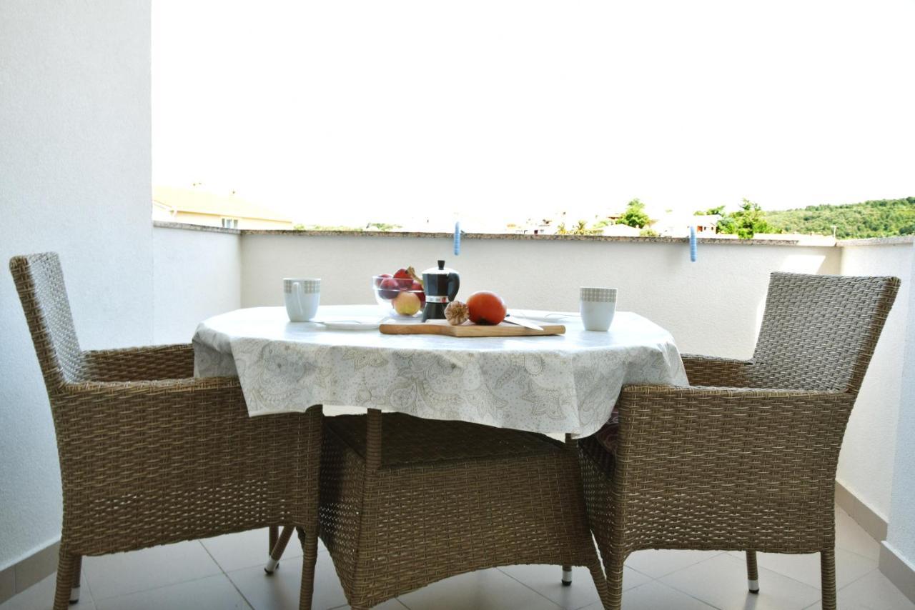 Rab Apartments Aurora Rab Town Luaran gambar
