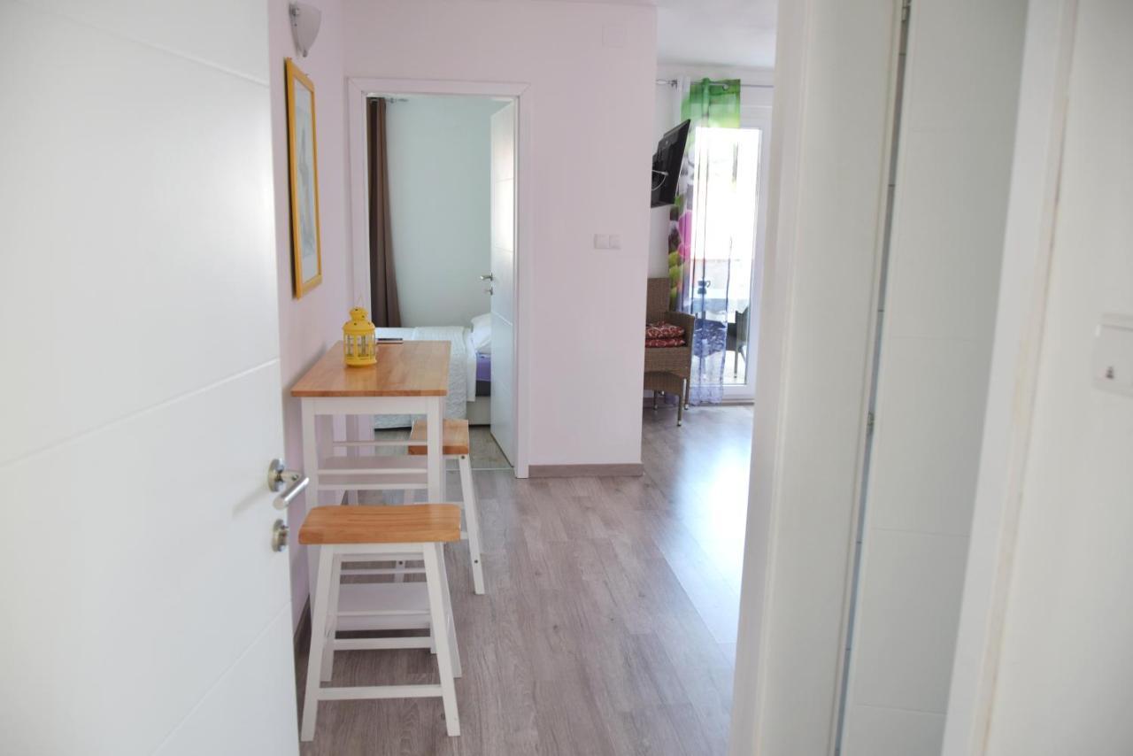 Rab Apartments Aurora Rab Town Luaran gambar