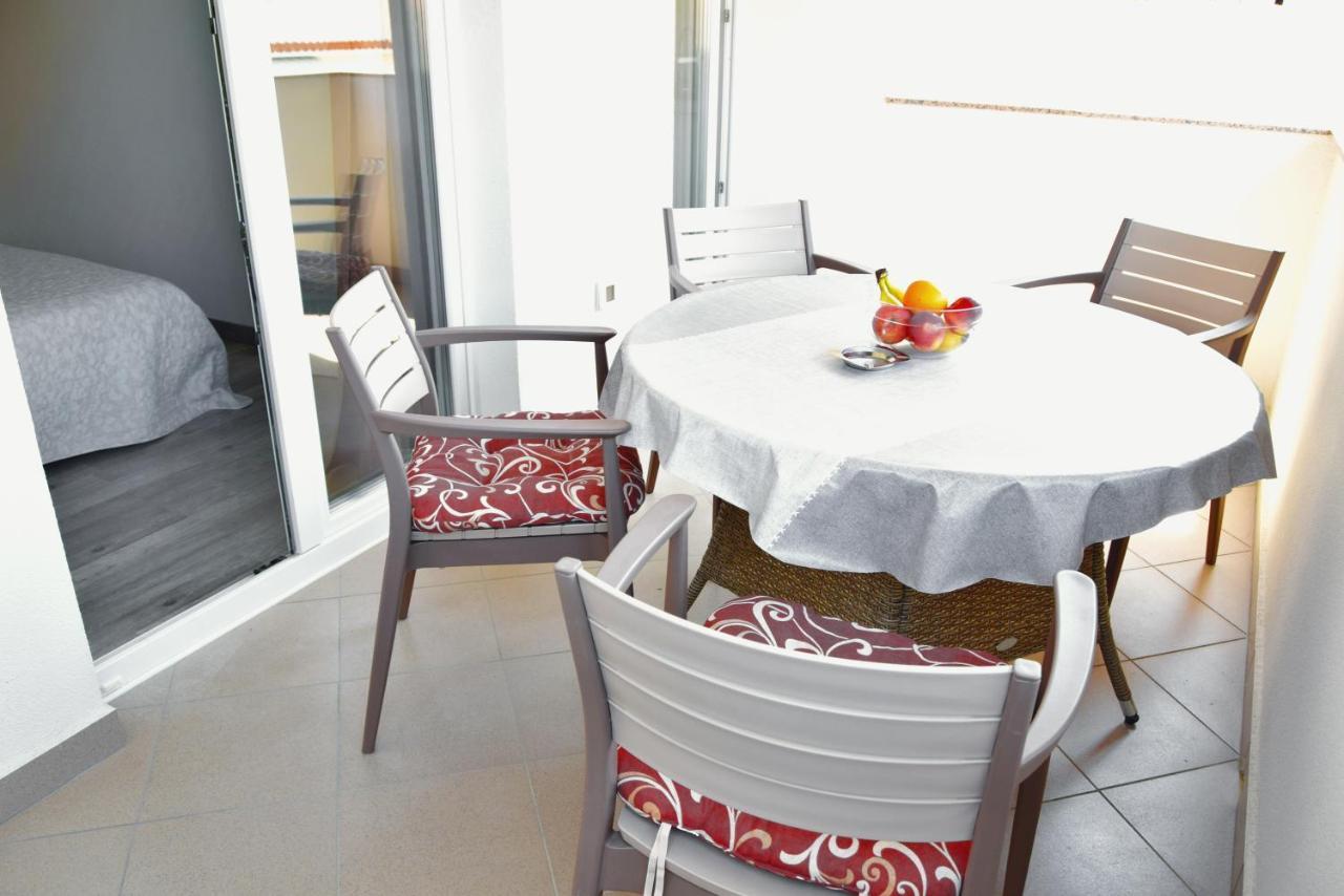 Rab Apartments Aurora Rab Town Luaran gambar